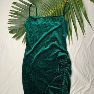 Windsor Velvet Emerald Green Ruched Dress